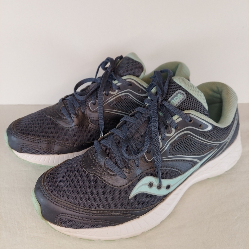 Saucony Cohesion 12 Gray Green Size 8 1/2 Women's S10471-17 Running Walk Shoes